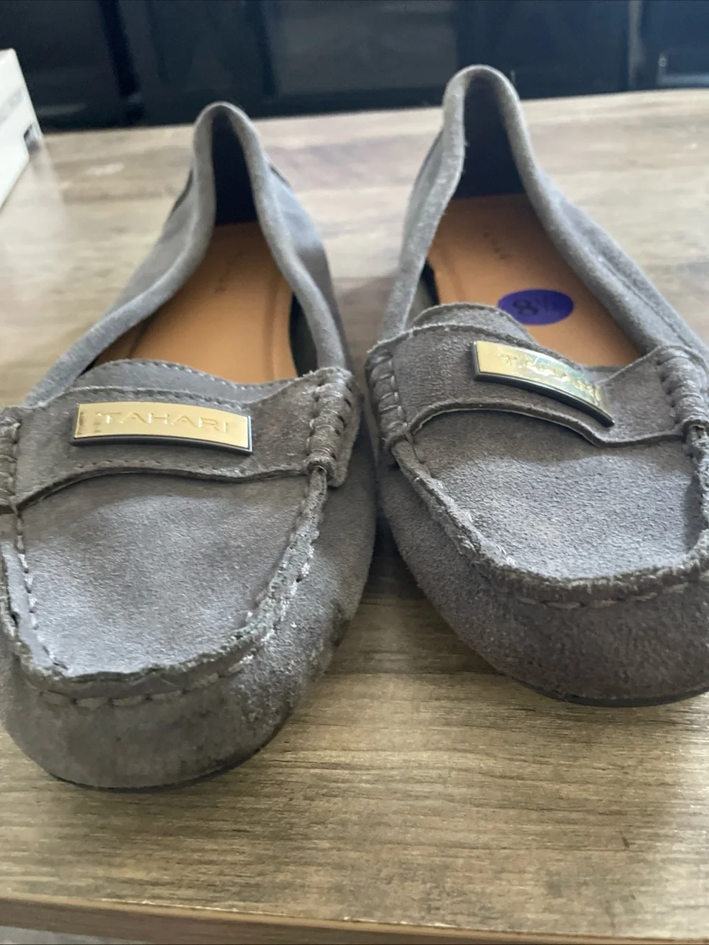 Tahari Marilu Gray suede leather slip on Loafers. Golden logo women’s 8.5 GRYCW